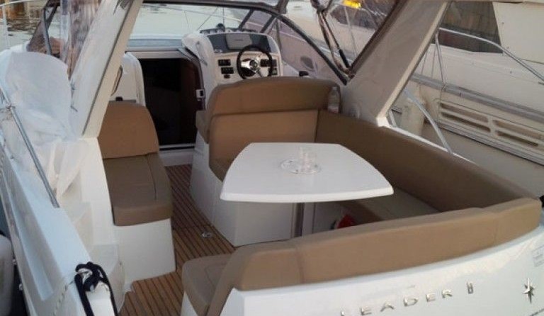 Jeanneau Leader 8