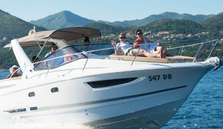 Jeanneau Leader 8