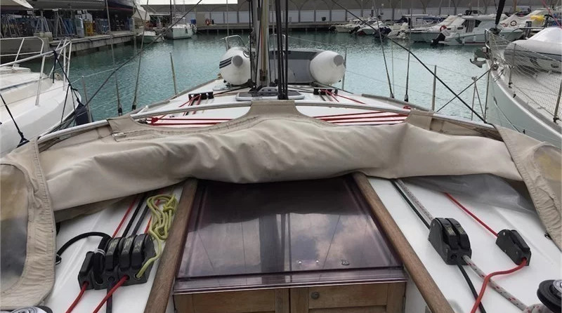 Oceanis 43 (4Cab)