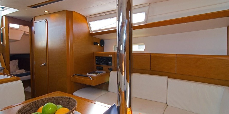 Jeanneau Sun Odyssey 389