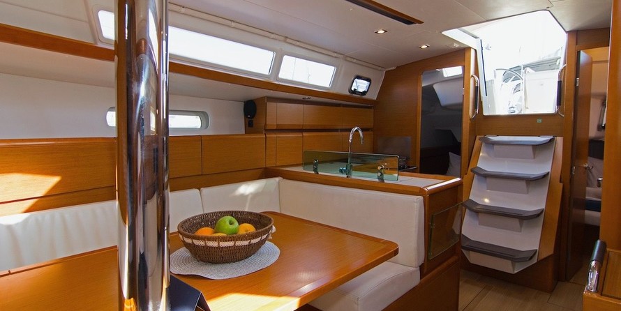 Jeanneau Sun Odyssey 389