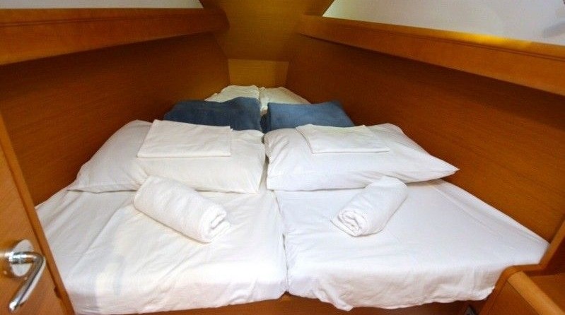 Jeanneau Sun Odyssey 389