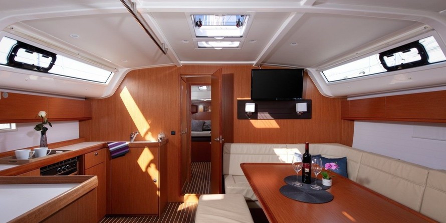 Bavaria Cruiser 51