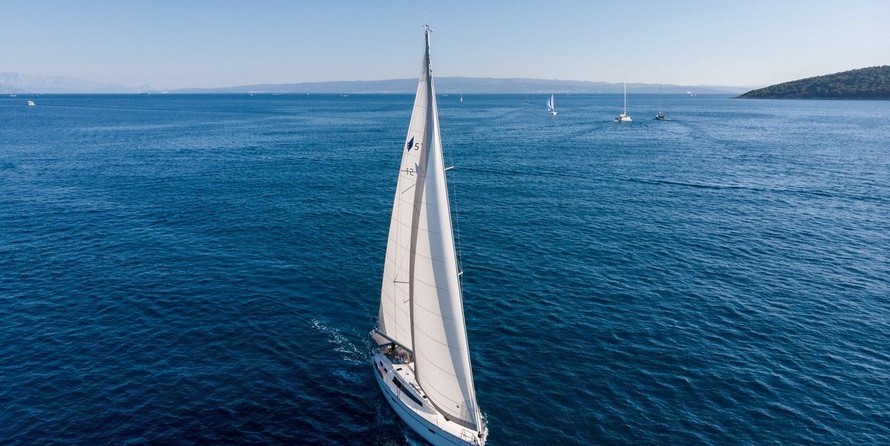 Bavaria Cruiser 51