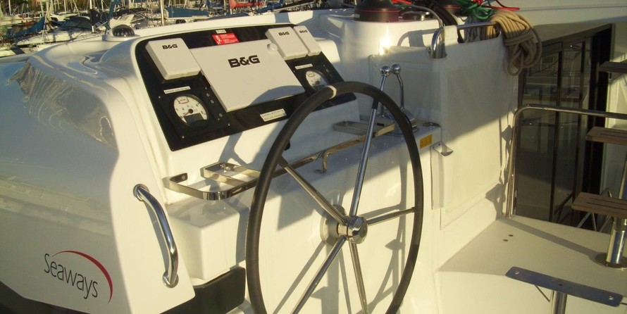 Lagoon 42