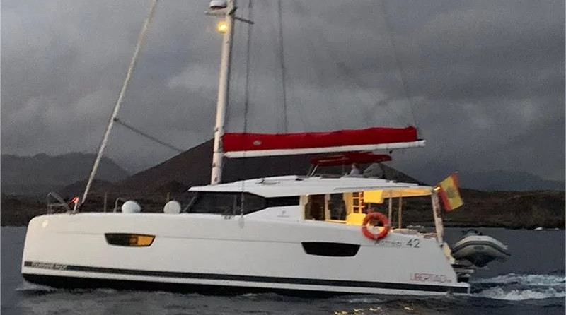 Fountaine Pajot Astrea 42