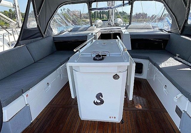 Beneteau Oceanis 51.1