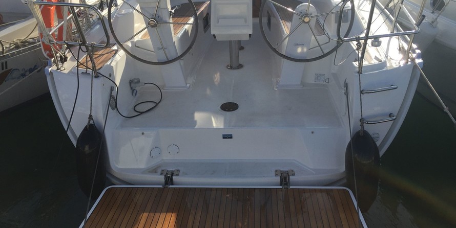 Bavaria CRUISER 34