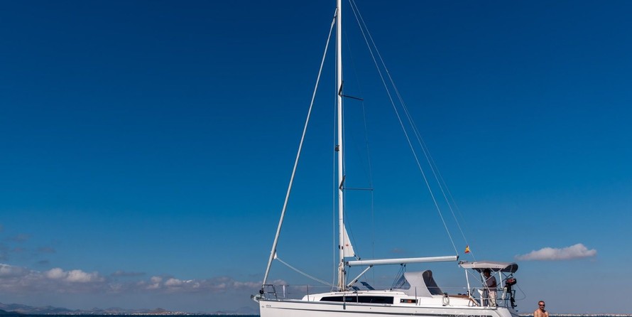 Bavaria CRUISER 34