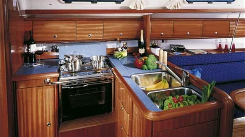 Bavaria 36 Cruiser (3Cab)