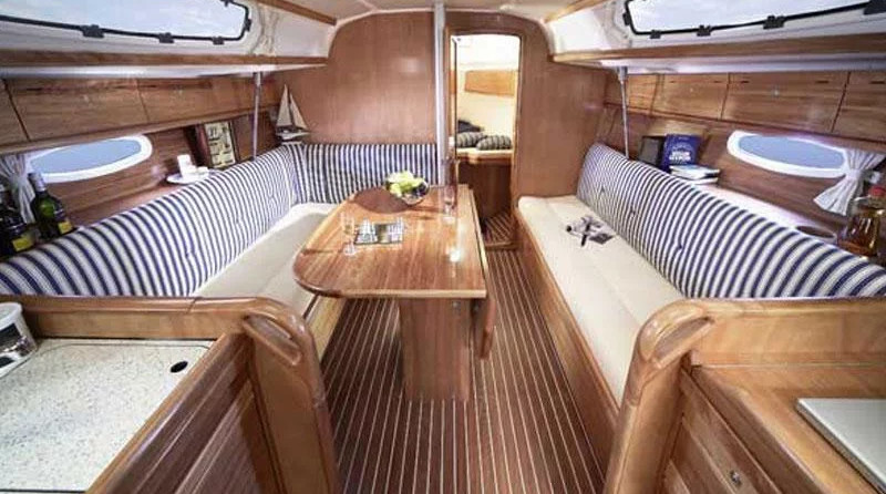 Bavaria 34 Cruiser (2Cab)