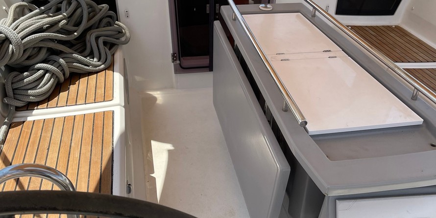 Beneteau Oceanis 41.1