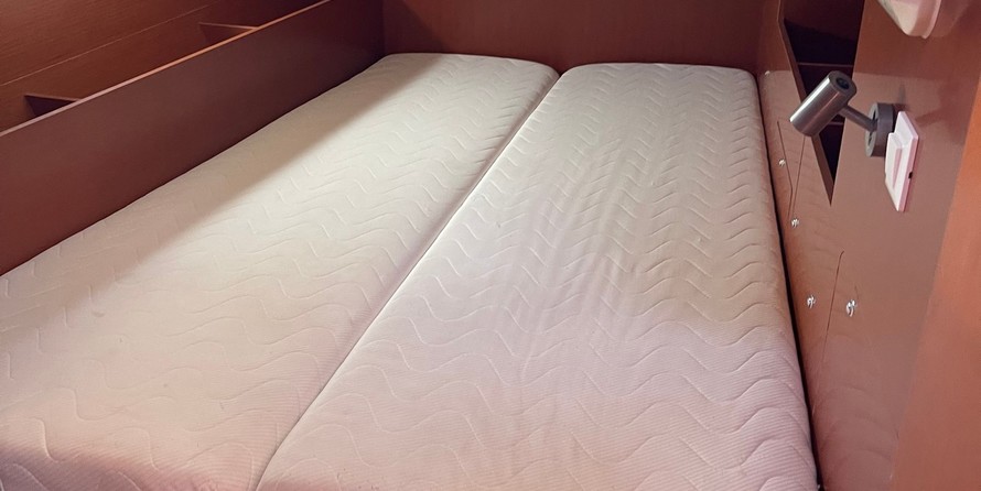 Beneteau Oceanis 41.1