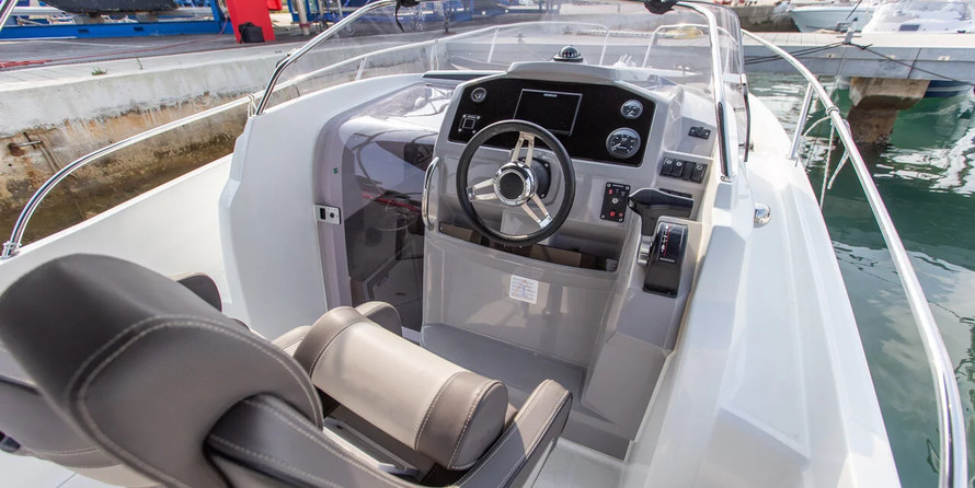 Jeanneau Cap Camarat 7.5 WA