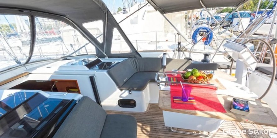 Hanse 455