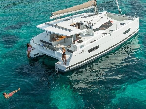 Fountaine Pajot Lucia 40