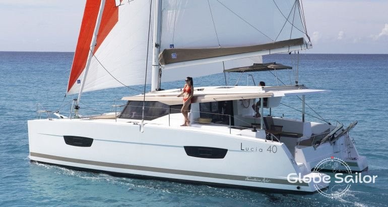 Fountaine Pajot Lucia 40