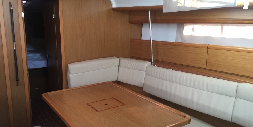 Jeanneau Sun Odyssey 49