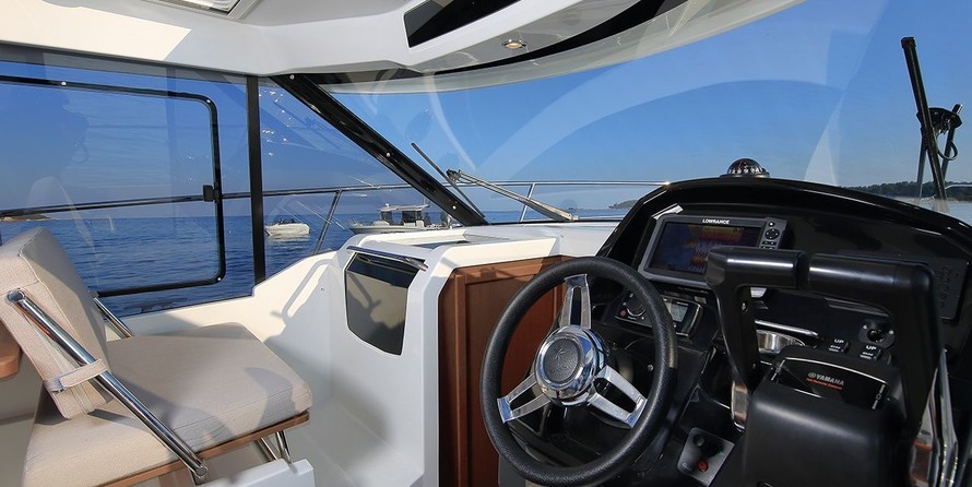 Jeanneau Merry Fisher 895