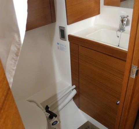 Salona 44