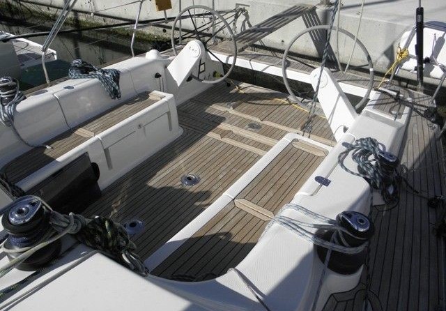 Salona 44