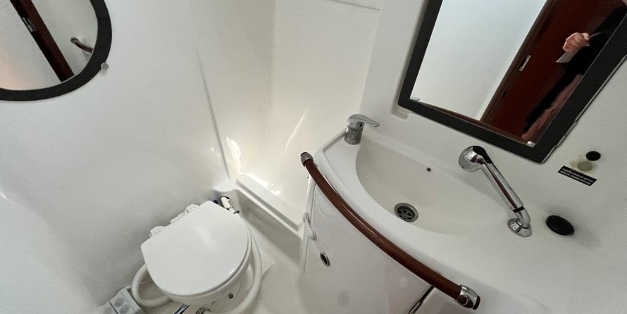 Beneteau Oceanis 423