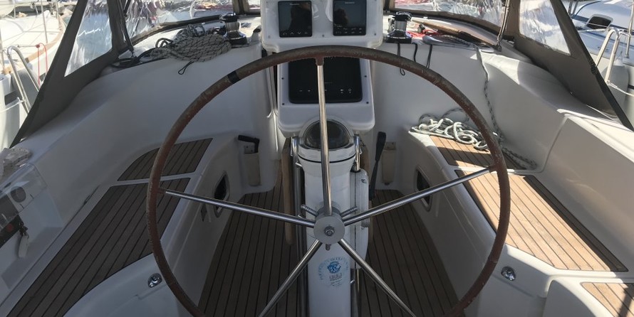 Beneteau Oceanis 423