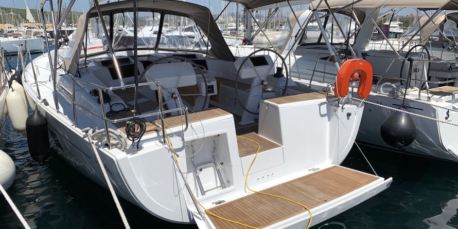 Hanse 458