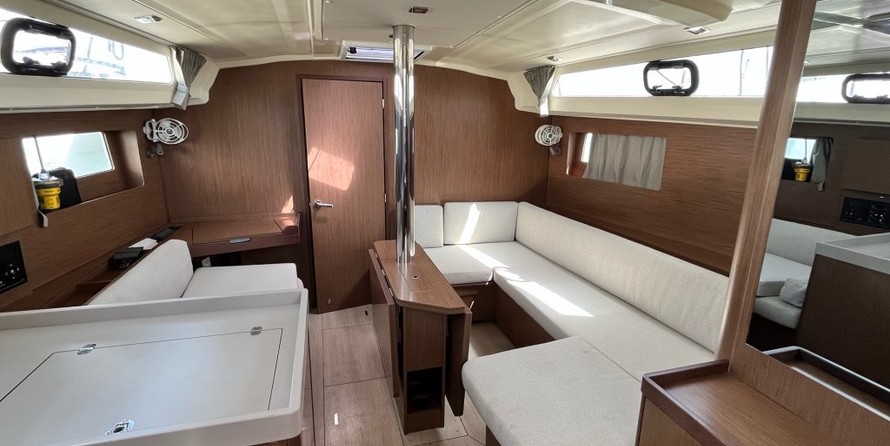 Beneteau Oceanis 41.1