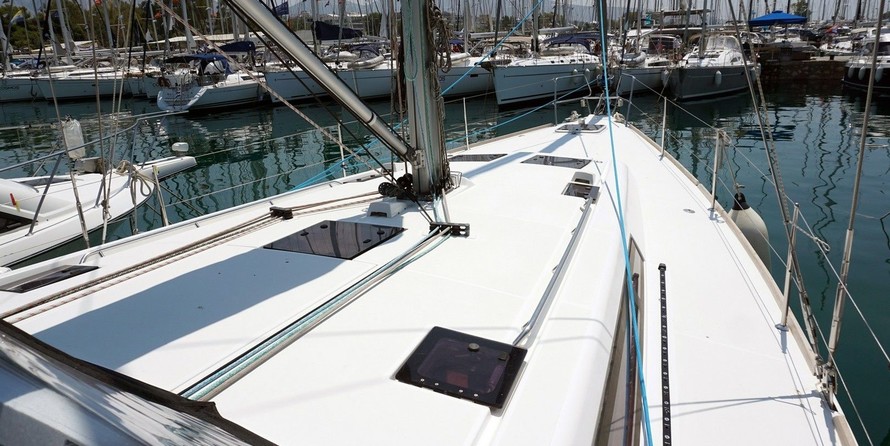 Beneteau Oceanis 48