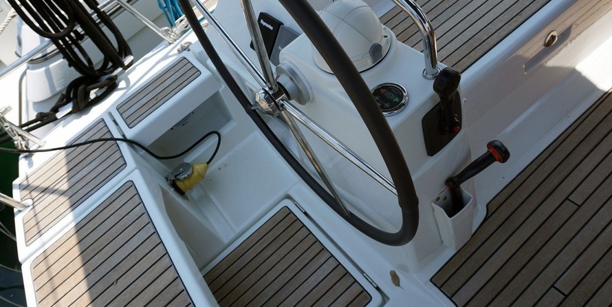 Beneteau Oceanis 48