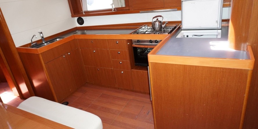Beneteau Oceanis 48
