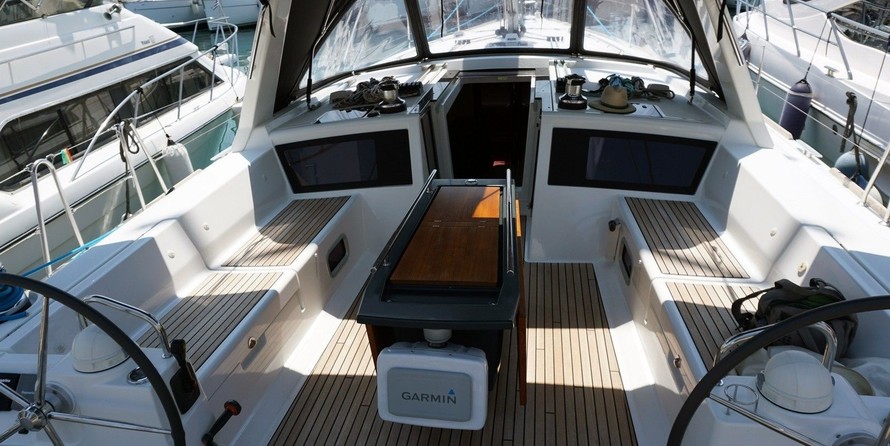 Beneteau Oceanis 48