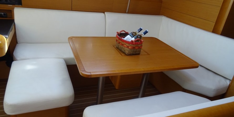 Jeanneau Sun Odyssey 469