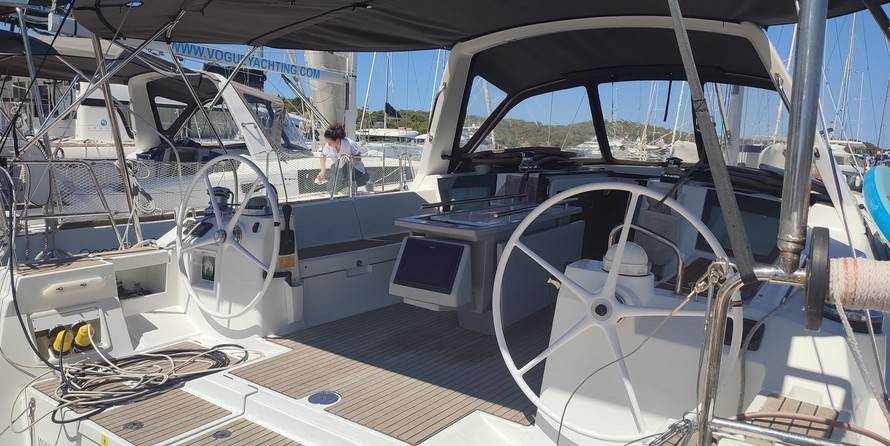 Beneteau Oceanis 45