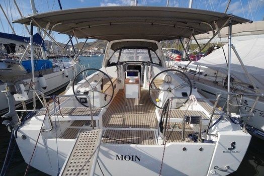 Beneteau Oceanis 38