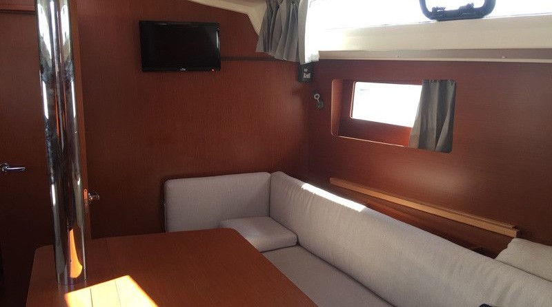 Beneteau Oceanis 41.1