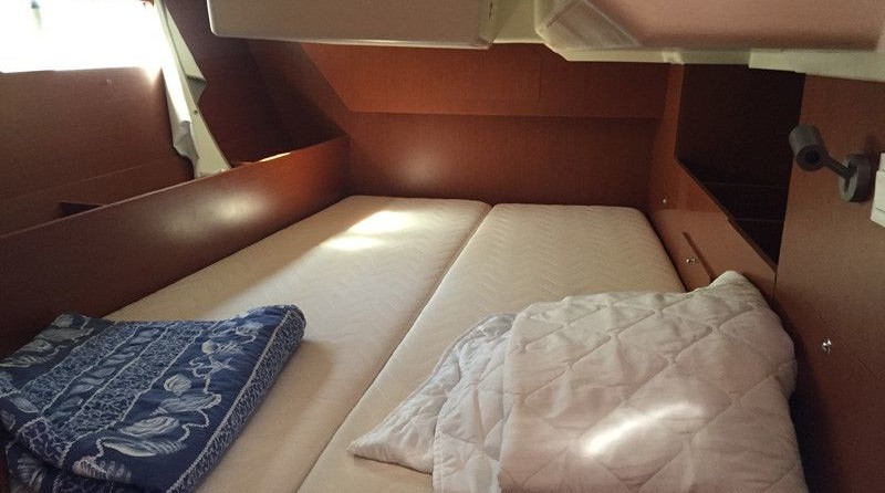 Beneteau Oceanis 41.1