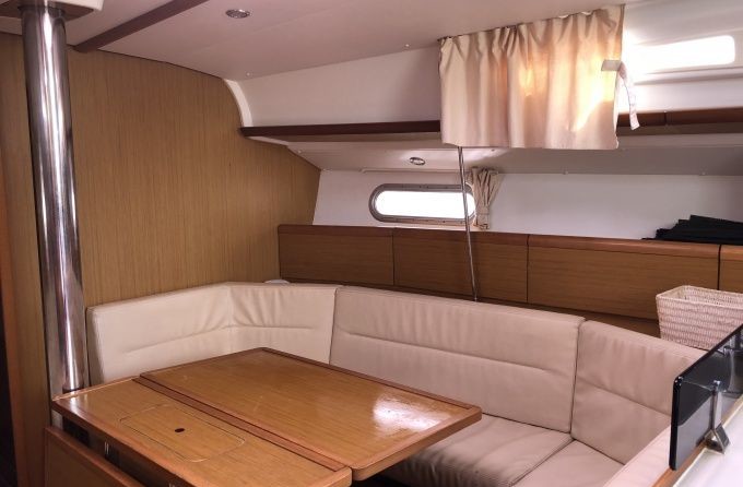 Jeanneau Sun Odyssey 42
