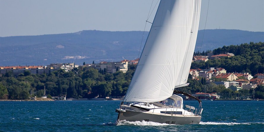 Beneteau Oceanis 55