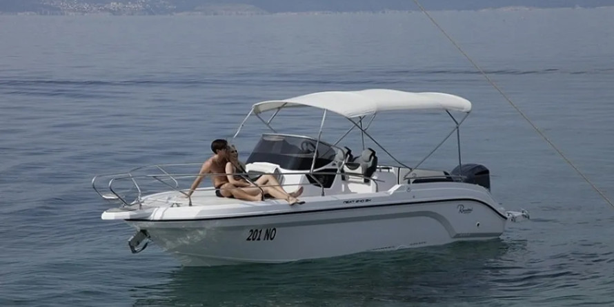 Ranieri 240 SH