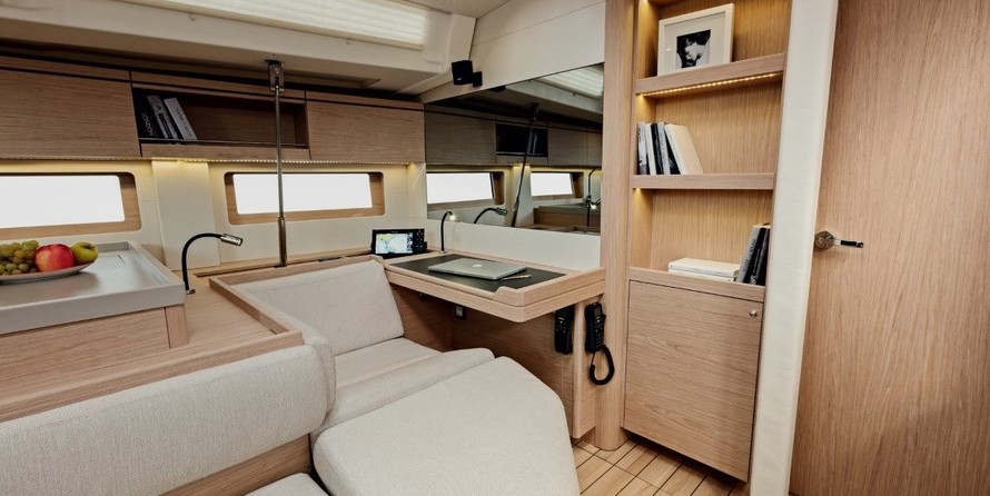 Beneteau Oceanis 51.1