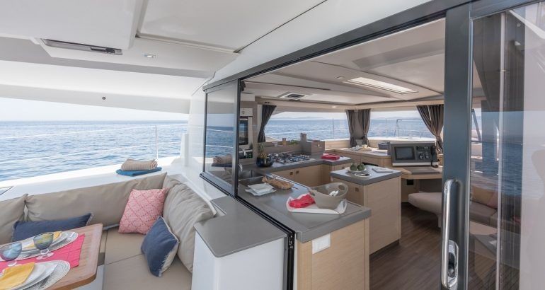 Fountaine Pajot Saona 47