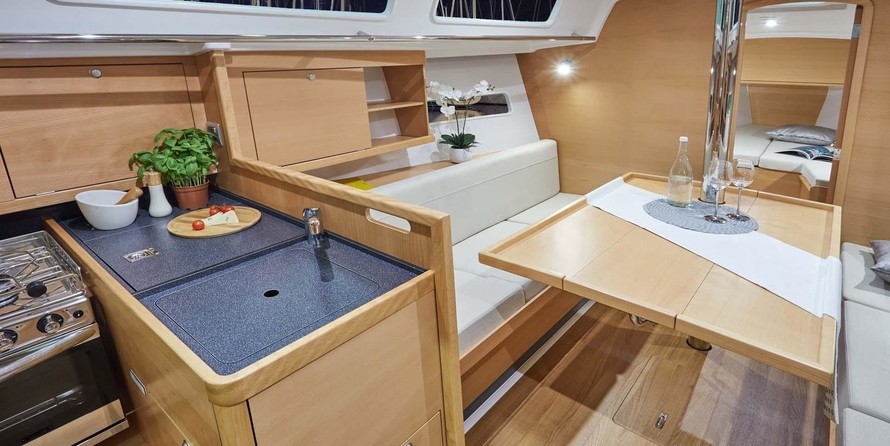 Jeanneau Sun Odyssey 319