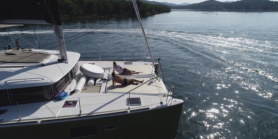 Lagoon 450 F