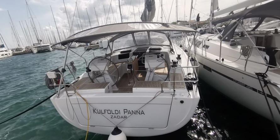 Hanse 455