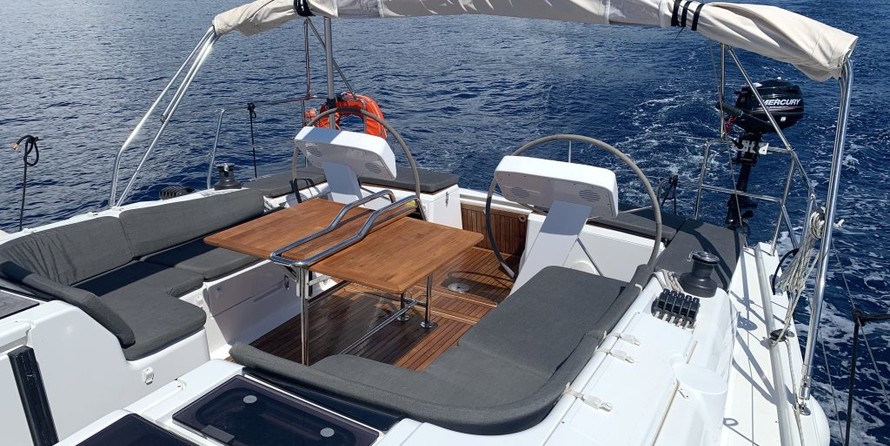 Hanse 458