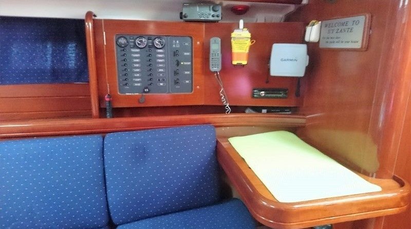 Beneteau Oceanis Clipper 423