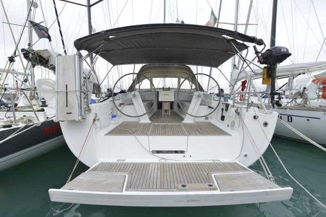Hanse 445