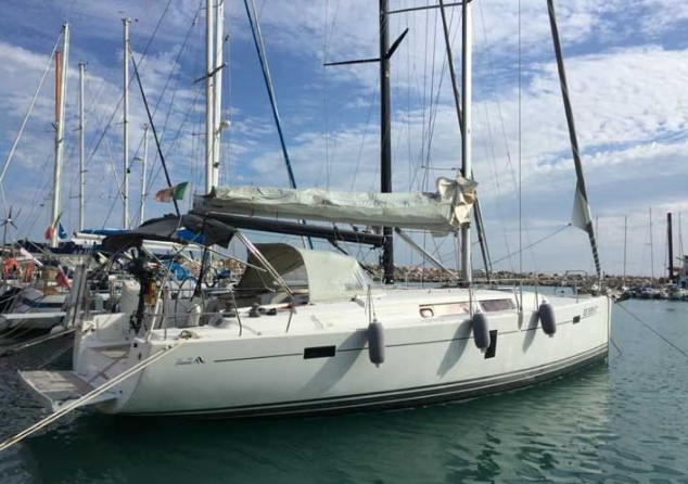 Hanse 445